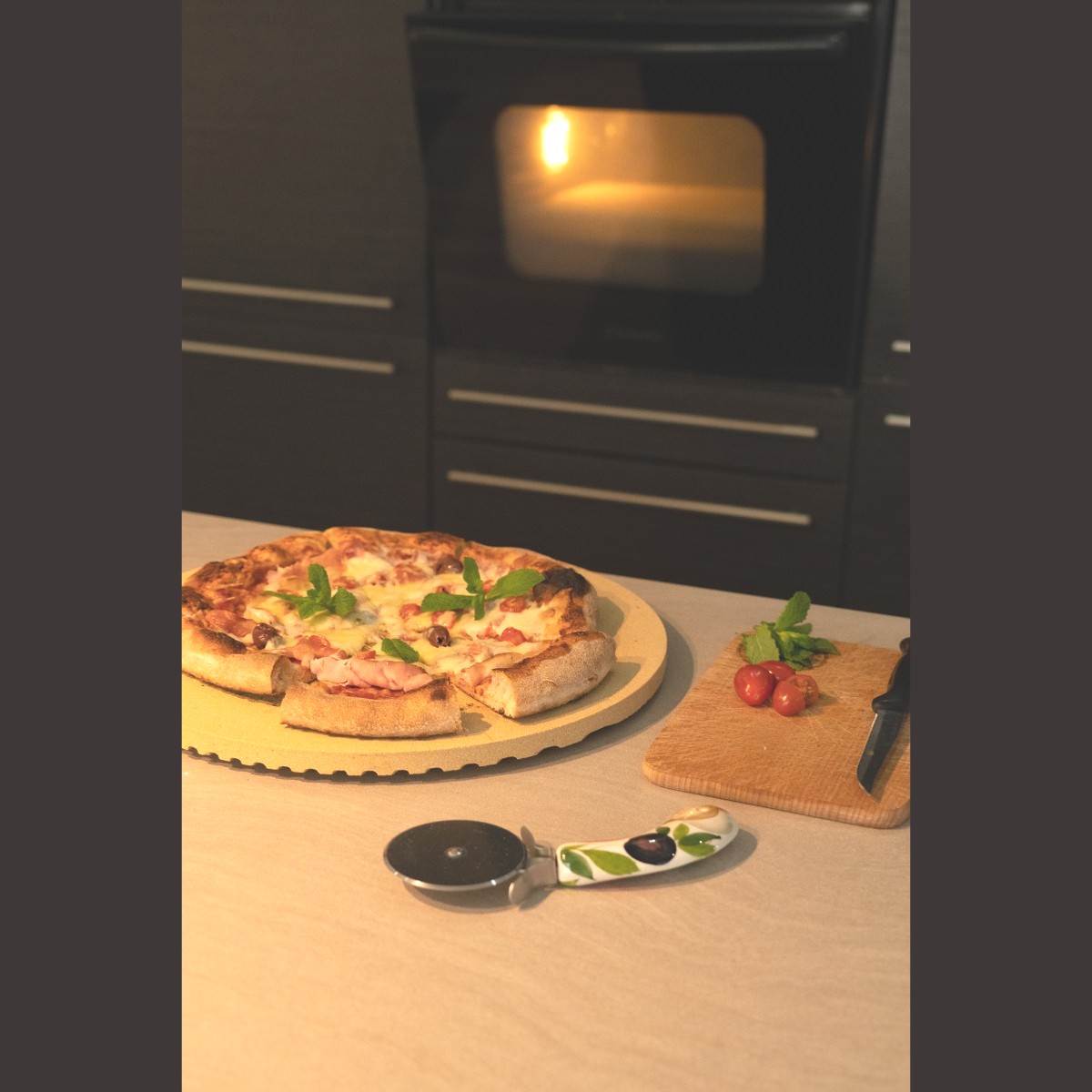 Plaque à Pizza en Fer Noir 254mm - Cuisson Authentique